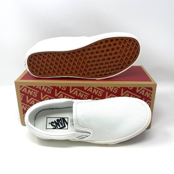 💖MEGA SALE💖VANS Womens Classic Slip On  Casual Check White   Logo VN0A33TB45P - Picture 2 of 12
